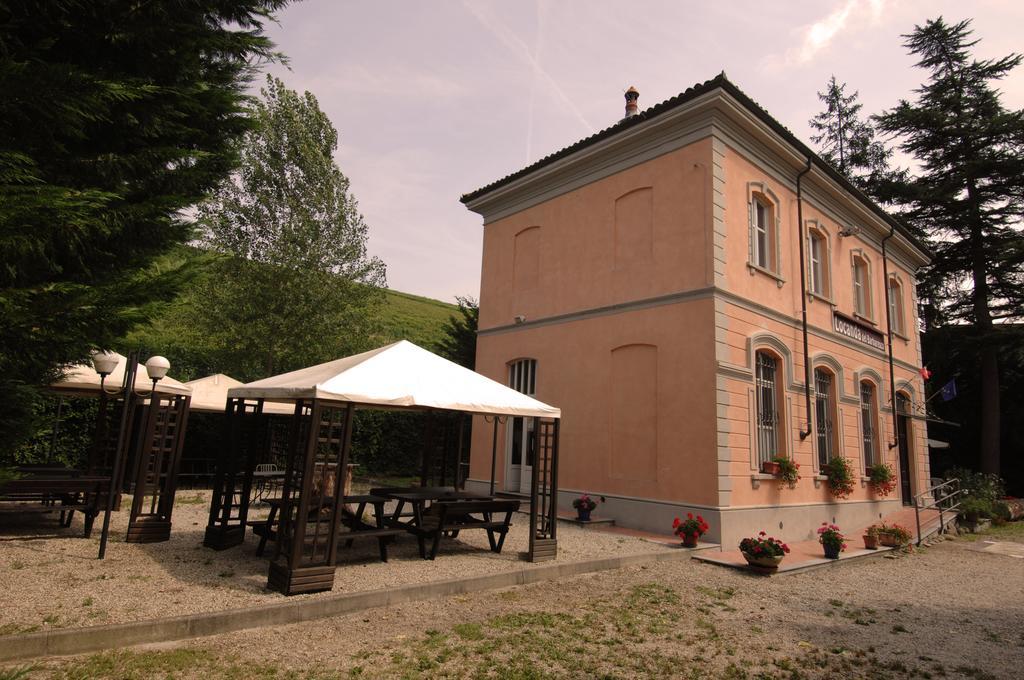 Locanda Del Barbaresco Альба Экстерьер фото